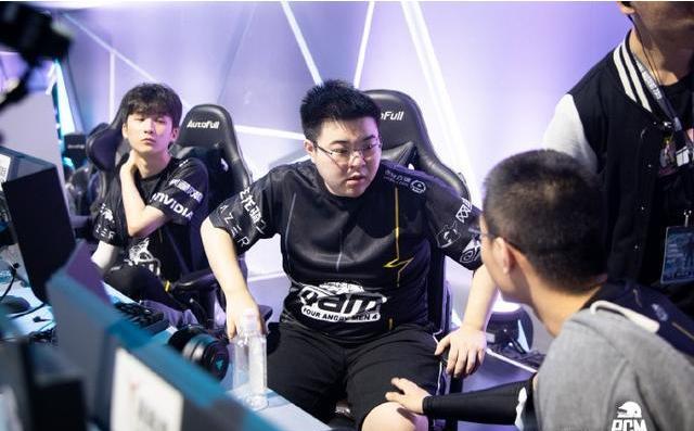 詹姆斯在职 詹姆斯在职