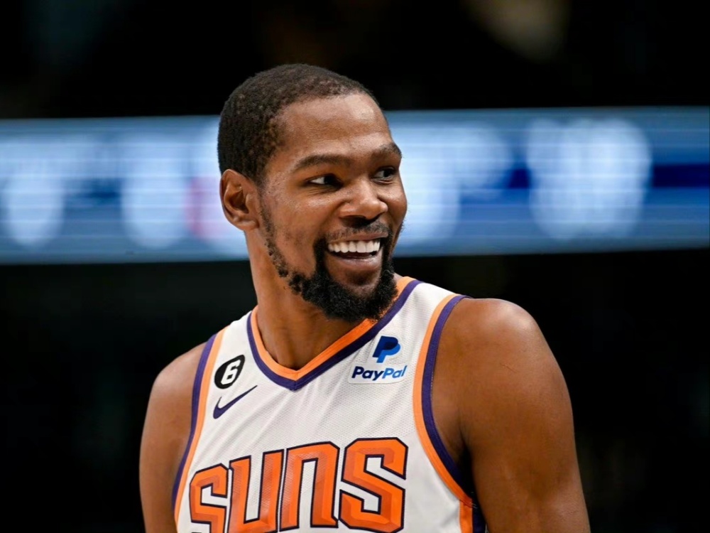 崭露头角 崭露头角