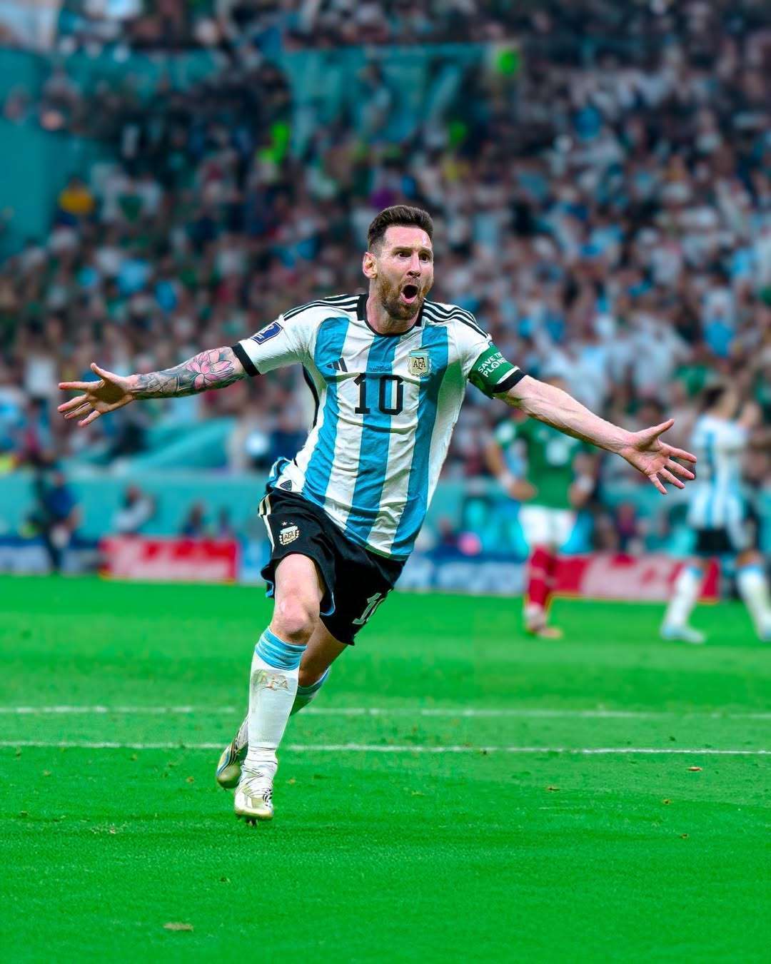 球舞台上立 球舞台上立