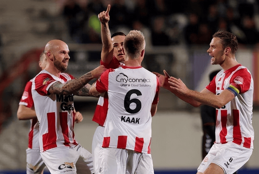 关键传球次 关键传球次