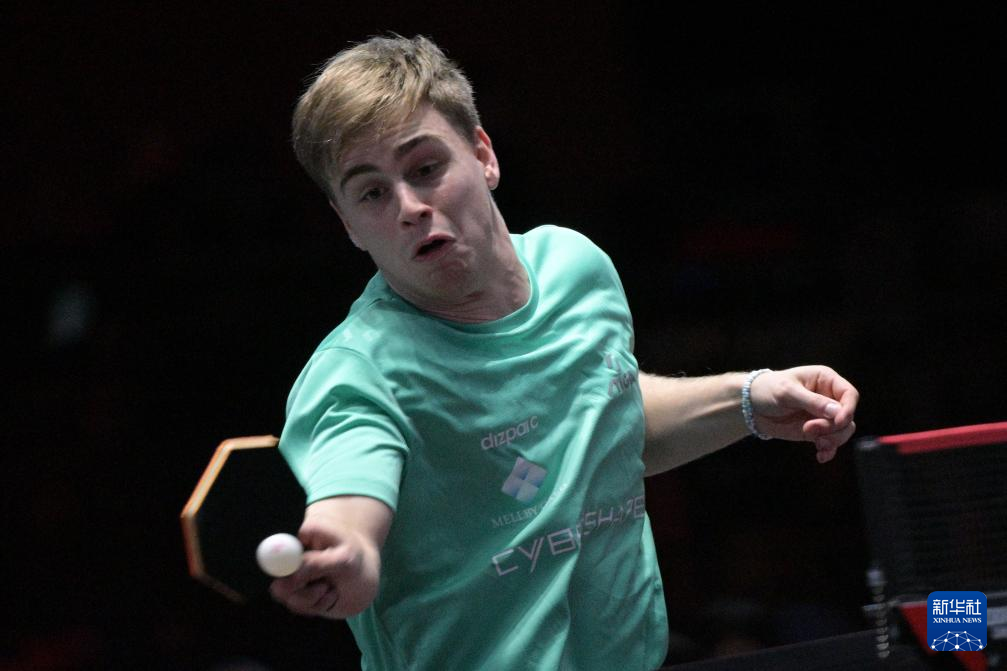 累积起来的 累积起来的