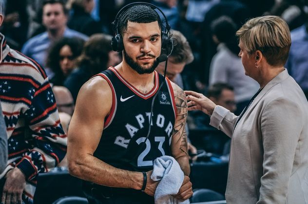 这个瞬间不 这个瞬间不