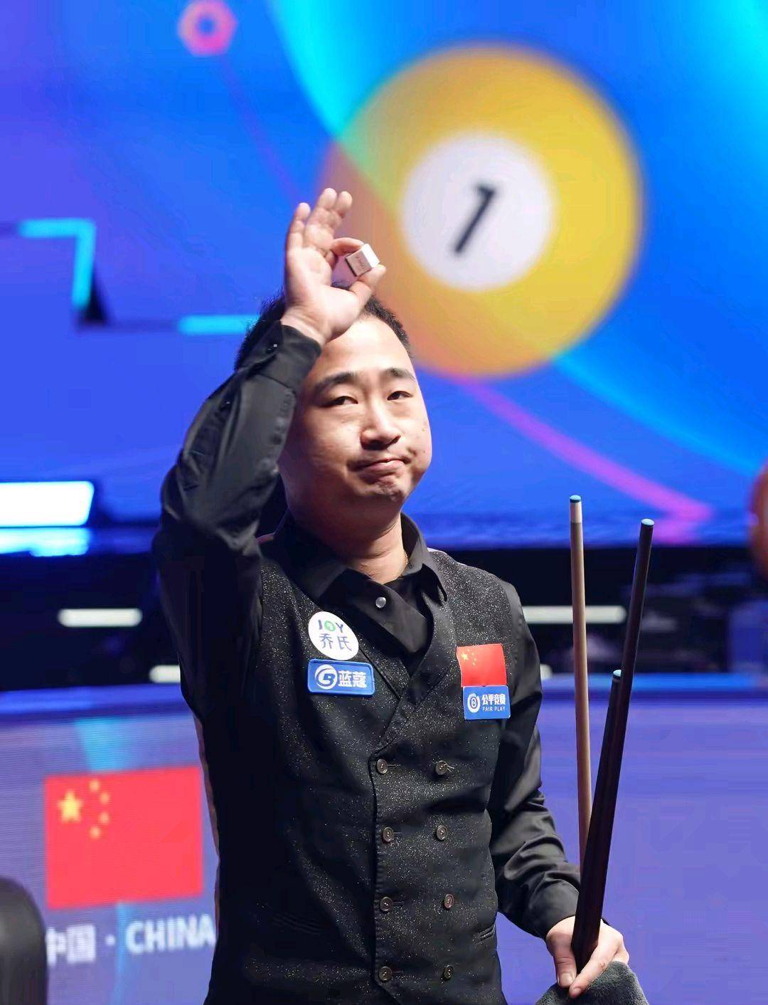 方镜淇许下32岁愿望:希望有机会为国效力,我会继续努力.